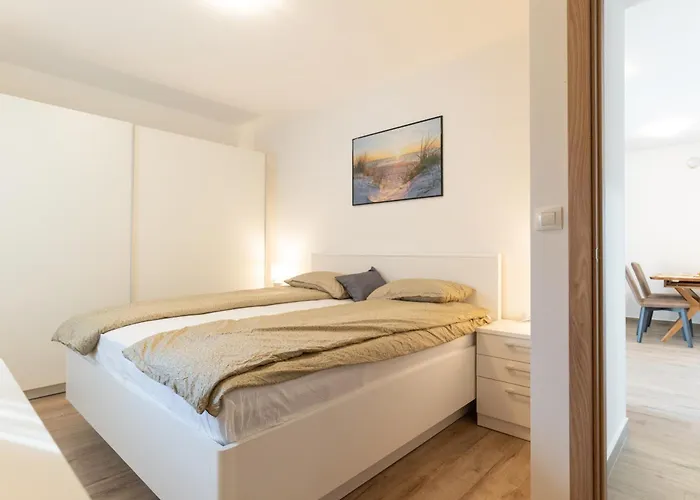 House Emily 펜션 *