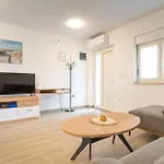 Holiday home House Emily *